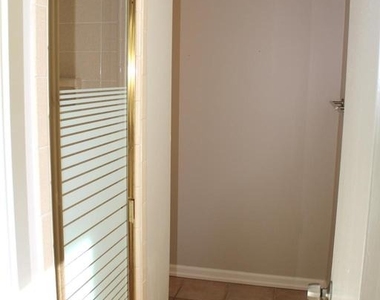 3606 Barkley Drive - Photo Thumbnail 36