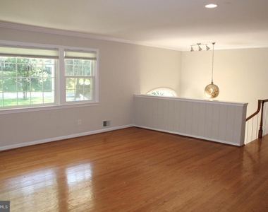 3606 Barkley Drive - Photo Thumbnail 14