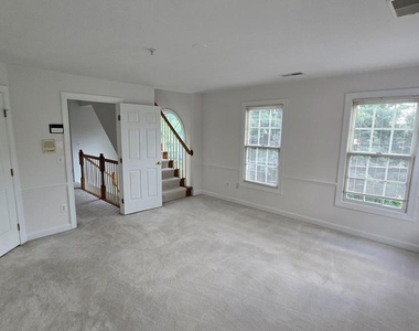 8021 Kidwell Town Court - Photo Thumbnail 11