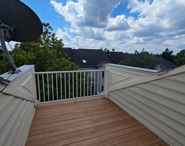 8021 Kidwell Town Court - Photo Thumbnail 23