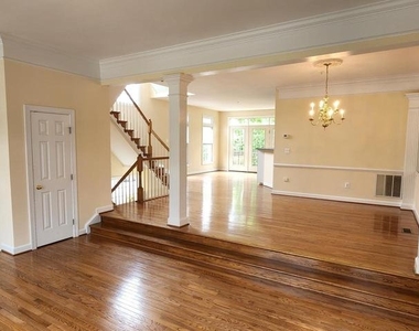 8021 Kidwell Town Court - Photo Thumbnail 4