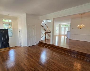 8021 Kidwell Town Court - Photo Thumbnail 2