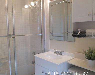 1011 Arlington Boulevard - Photo Thumbnail 19