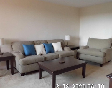 1011 Arlington Boulevard - Photo Thumbnail 17
