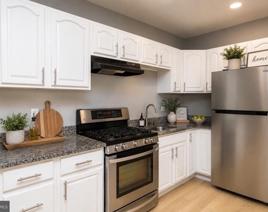 3717 Frankford Avenue - Photo Thumbnail 3