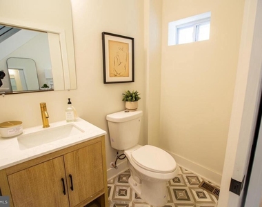 1620 S 19th Street - Photo Thumbnail 3