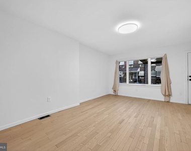 2710 S Fairhill Street - Photo Thumbnail 14