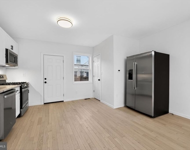 2710 S Fairhill Street - Photo Thumbnail 21