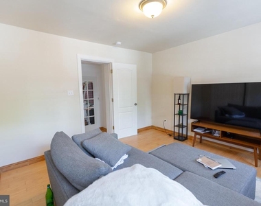 808 Gaul Street - Photo Thumbnail 35