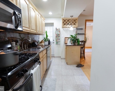 808 Gaul Street - Photo Thumbnail 12