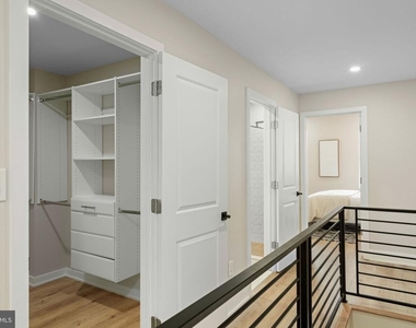 648 N 36th Street - Photo Thumbnail 28