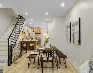648 N 36th Street - Photo Thumbnail 6