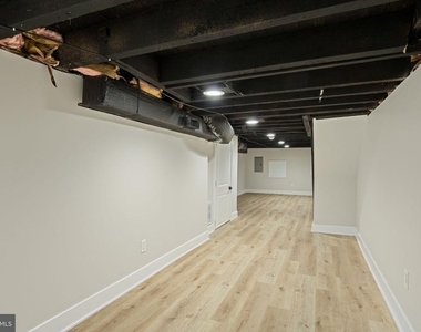 648 N 36th Street - Photo Thumbnail 15