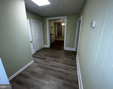 2445 N Bancroft Street - Photo Thumbnail 2