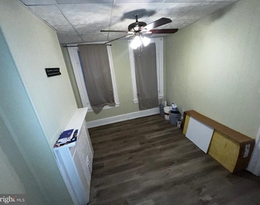 2445 N Bancroft Street - Photo Thumbnail 3