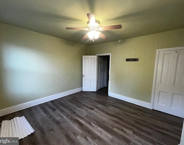 2445 N Bancroft Street - Photo Thumbnail 12