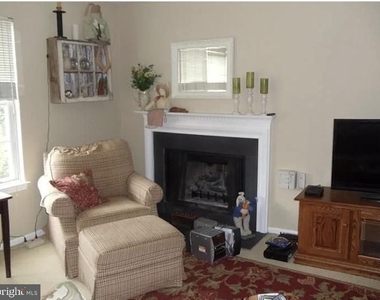15 Rampart Drive - Photo Thumbnail 1