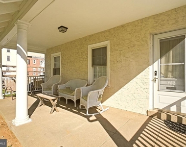 316 W Market Street - Photo Thumbnail 3