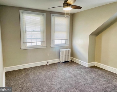 316 W Market Street - Photo Thumbnail 10