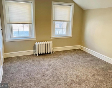 316 W Market Street - Photo Thumbnail 11