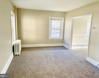 316 W Market Street - Photo Thumbnail 7