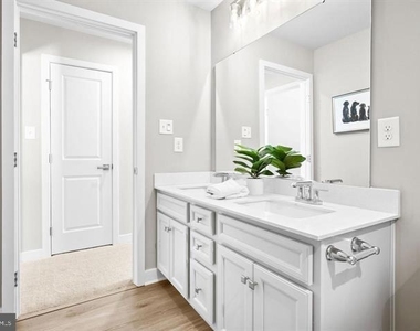 141 Dithridge Drive - Photo Thumbnail 35