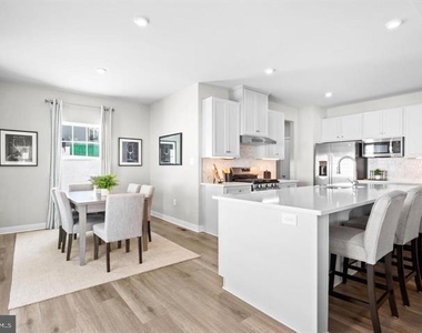141 Dithridge Drive - Photo Thumbnail 2