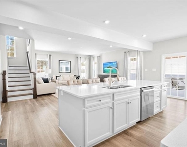 141 Dithridge Drive - Photo Thumbnail 43