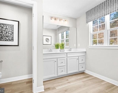 141 Dithridge Drive - Photo Thumbnail 21