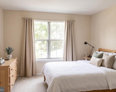 4332 Bayberry Court - Photo Thumbnail 13