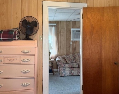 102 Garrison Avenue - Photo Thumbnail 7