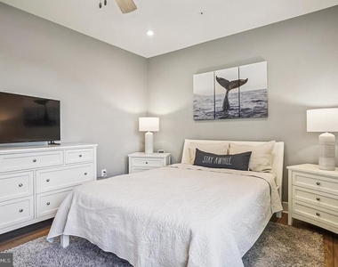 3000 Herons Nest Way - Photo Thumbnail 27