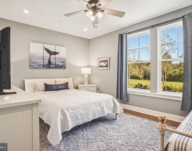 3000 Herons Nest Way - Photo Thumbnail 25