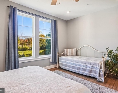 3000 Herons Nest Way - Photo Thumbnail 26