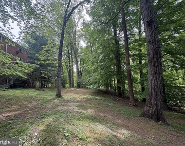 10403 Montrose Avenue - Photo Thumbnail 26