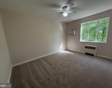 10403 Montrose Avenue - Photo Thumbnail 17