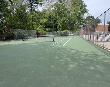 10403 Montrose Avenue - Photo Thumbnail 23