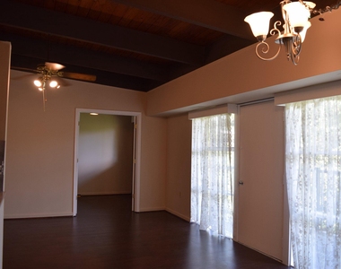 3419 University Boulevard W - Photo Thumbnail 1