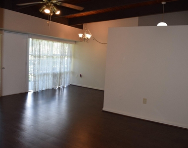 3419 University Boulevard W - Photo Thumbnail 3