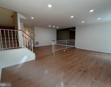 10113 Galsworthy Place - Photo Thumbnail 3