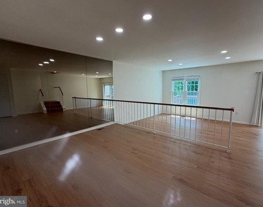 10113 Galsworthy Place - Photo Thumbnail 5