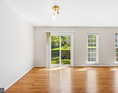4515 Boastfield Lane - Photo Thumbnail 11