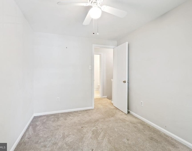4515 Boastfield Lane - Photo Thumbnail 16