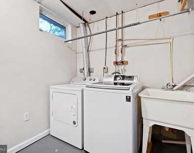 4515 Boastfield Lane - Photo Thumbnail 24