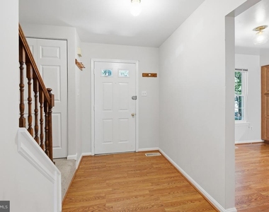 4515 Boastfield Lane - Photo Thumbnail 3