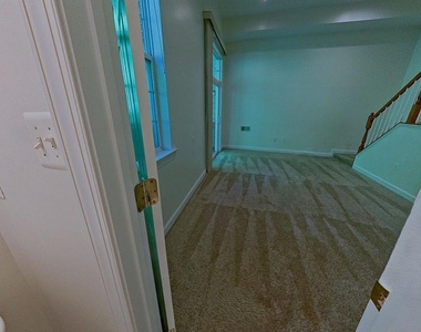 3905 Chelsea Park Lane - Photo Thumbnail 16