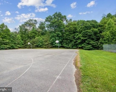 3905 Chelsea Park Lane - Photo Thumbnail 21