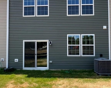 735 Pickerel Place - Photo Thumbnail 22