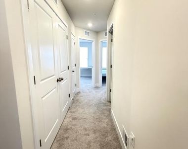1235 Greylock Lane - Photo Thumbnail 24
