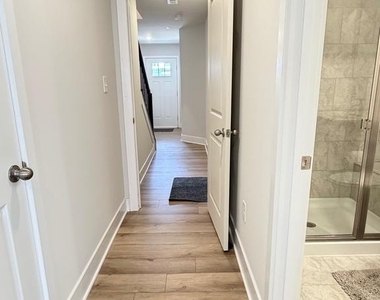 1235 Greylock Lane - Photo Thumbnail 2